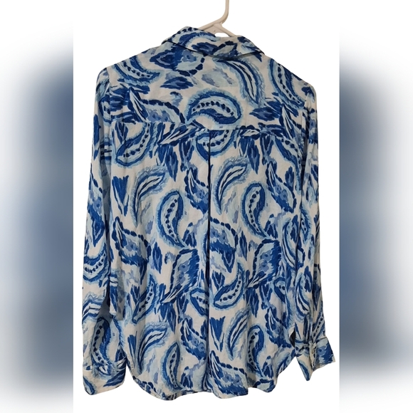 Rose & Olive Blue and White Paisley Button Down Shirt - Picture 2 of 7